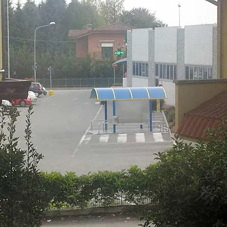 Hotel Flying San Maurizio Canavese