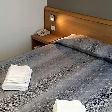 Flying Hotel 3*