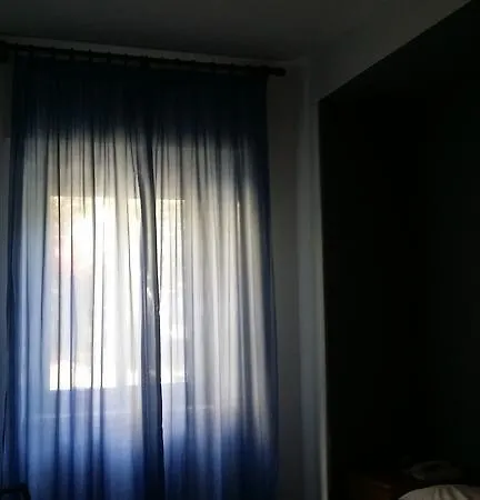 Hotel Flying