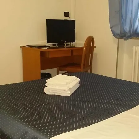 Flying Hotel