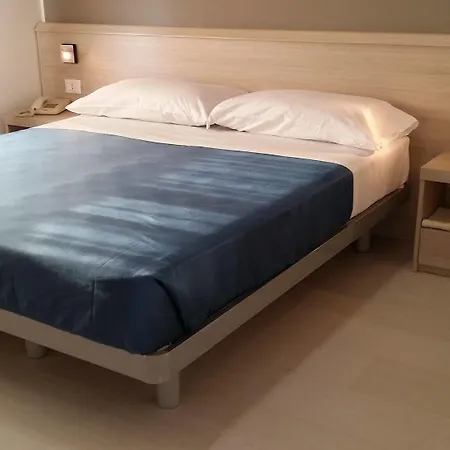 فلاينج 3* San Maurizio Canavese