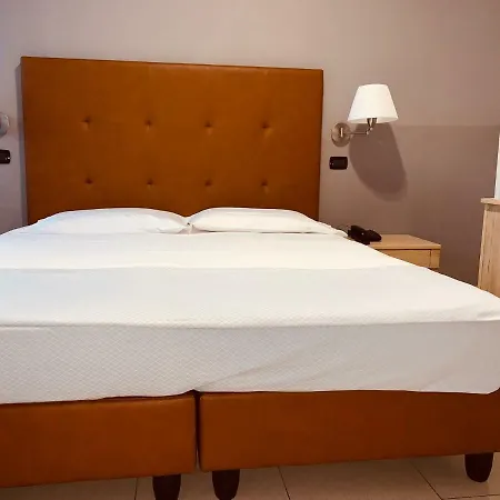 Flying Hotel