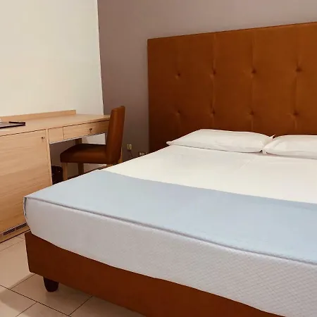 Hotel Flying 3*